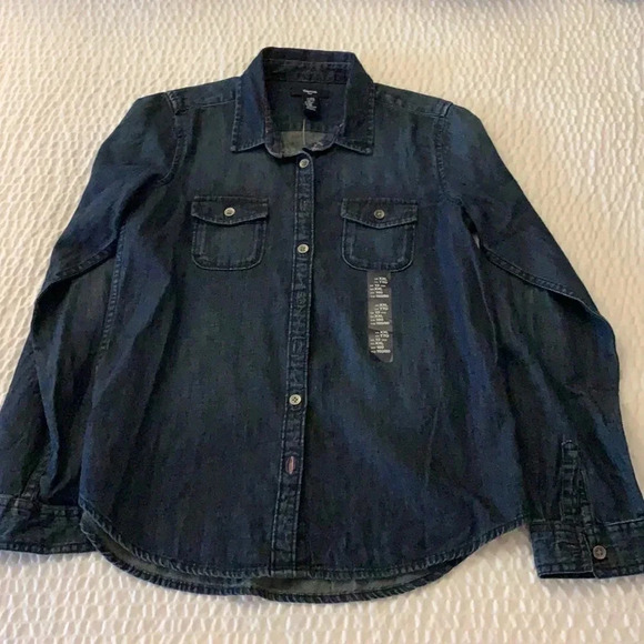 NWT Gap kids denim button down shirt size XXL/13 - Picture 1 of 6